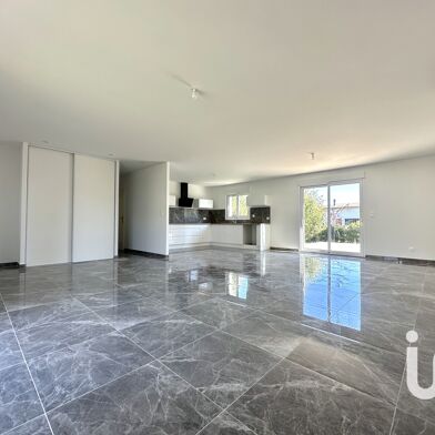 Maison 4 pièces 242000 €