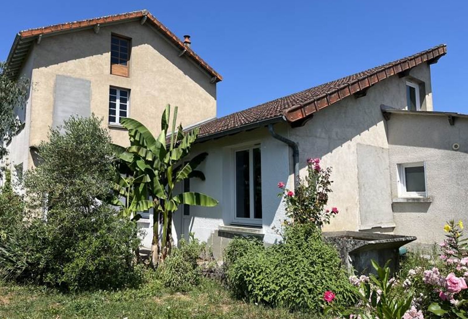 Maison de bourg de 6 pièces principales — photo 1