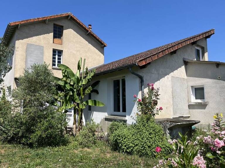 Maison de bourg de 6 pièces principales — photo 1