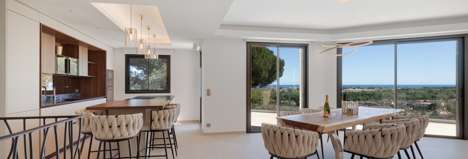 Maison 8 Pièces 200 m² à vendre à Mandelieu-la-Napoule (06210)