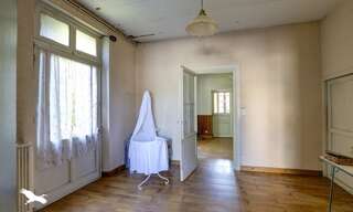 Maison 8 Pièces 147 m² à vendre à Saint-Sulpice-la-Pointe (81370)