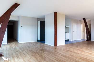 Appartement 4 pièces 145768 €