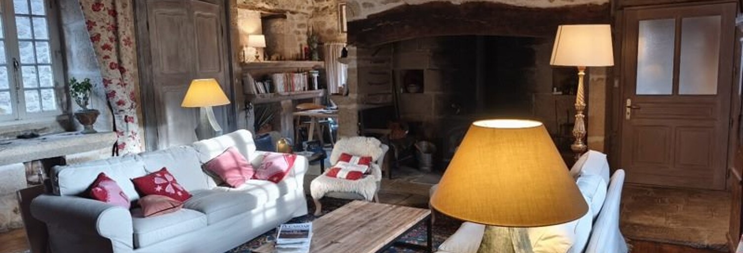 Maison 7 Pièces 240 m² à vendre à Goulles (19430)