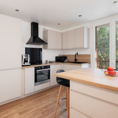 Appartement 3 pièces 244950 €