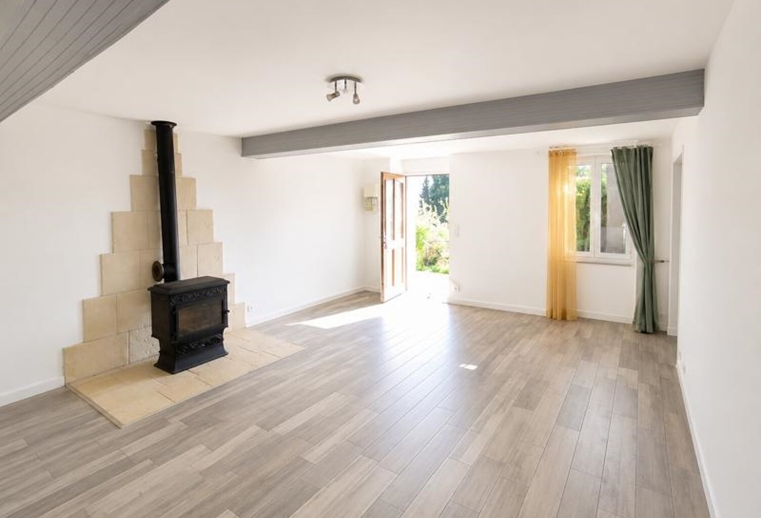 Maison de ville de 5 pièces principales — photo 1