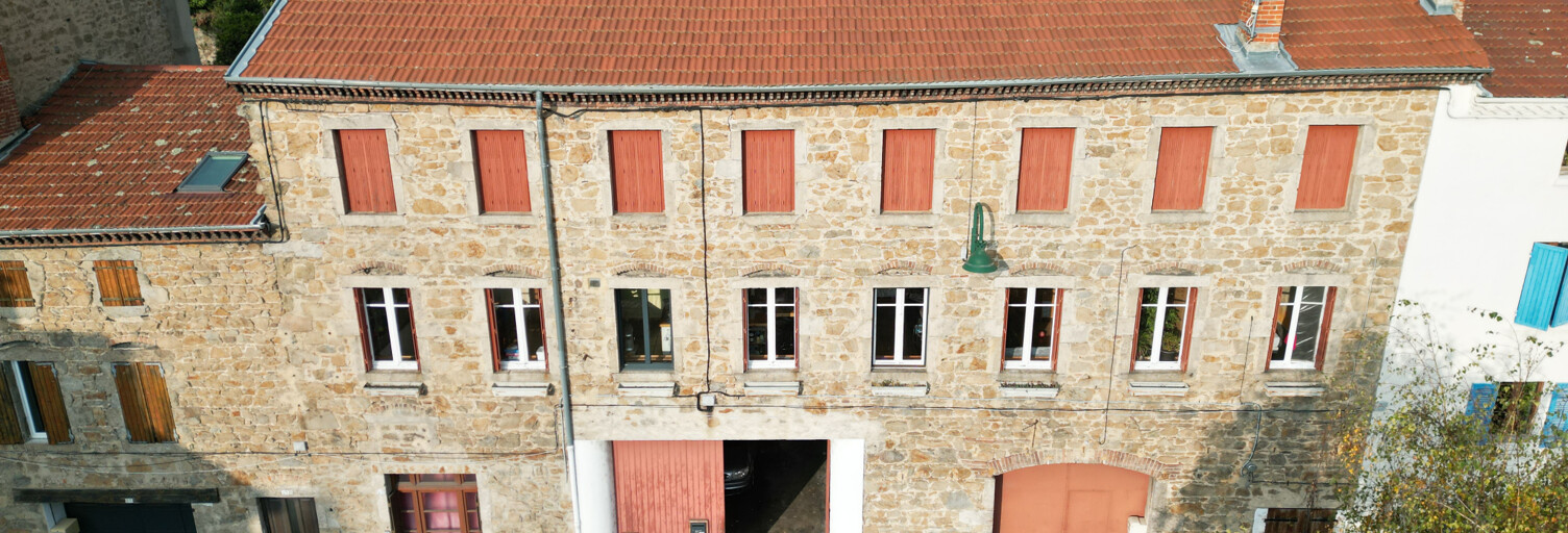 Appartement 6 Pièces 146 m² à vendre à Saint-Julien-Molin-Molette (42220)