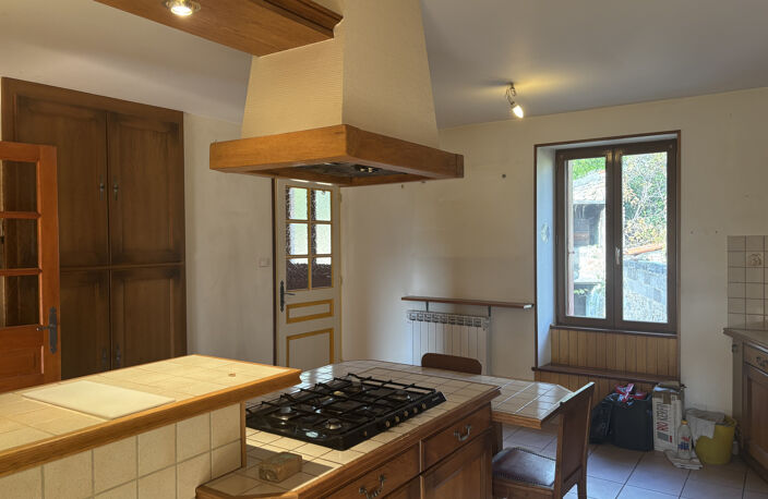 Appartements avec garage situé à Saint-Julien-Molin-Molette — photo 5