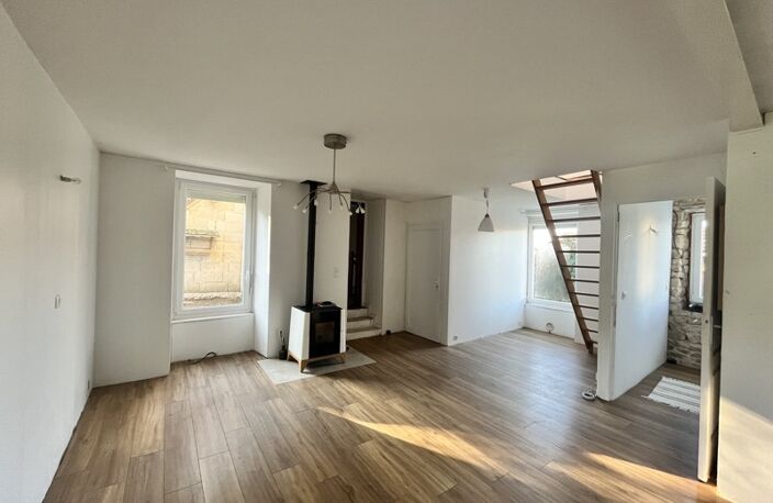 Maison en pierre de 5 pièces principales — photo 3