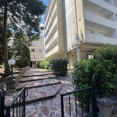 Appartement 4 pièces 365680 €