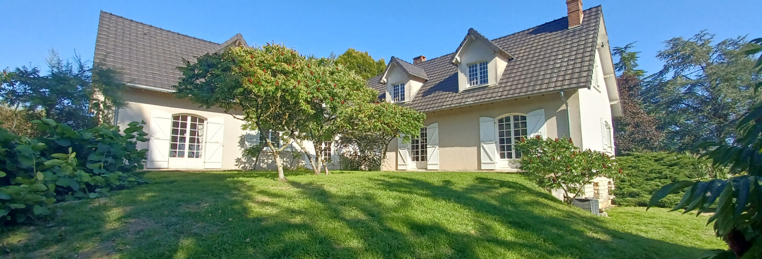 Maison 8 Pièces 257 m² à vendre à Saint-Martin-des-Champs (18140)