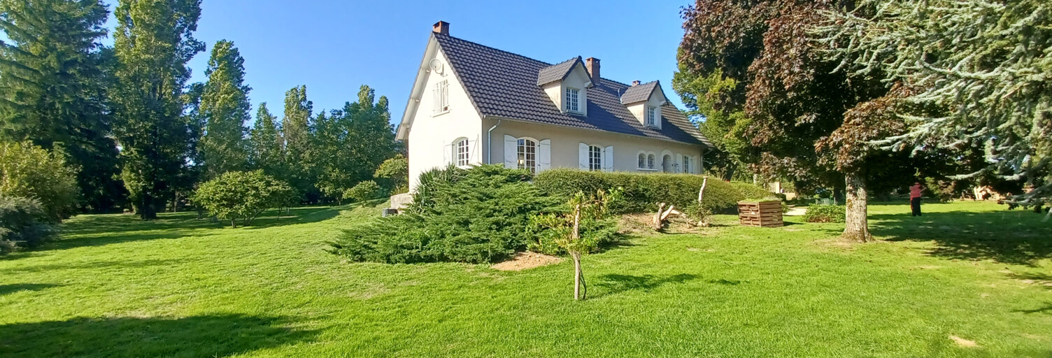 Maison 8 Pièces 257 m² à vendre à Saint-Martin-des-Champs (18140)