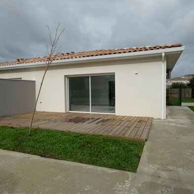 Maison 3 pièces 986 €