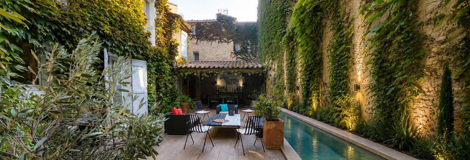 Maison 6 Pièces 244 m² à vendre à L'Isle-sur-la-Sorgue (84800)