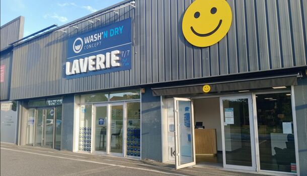 Local commercial  à louer Pau 64000