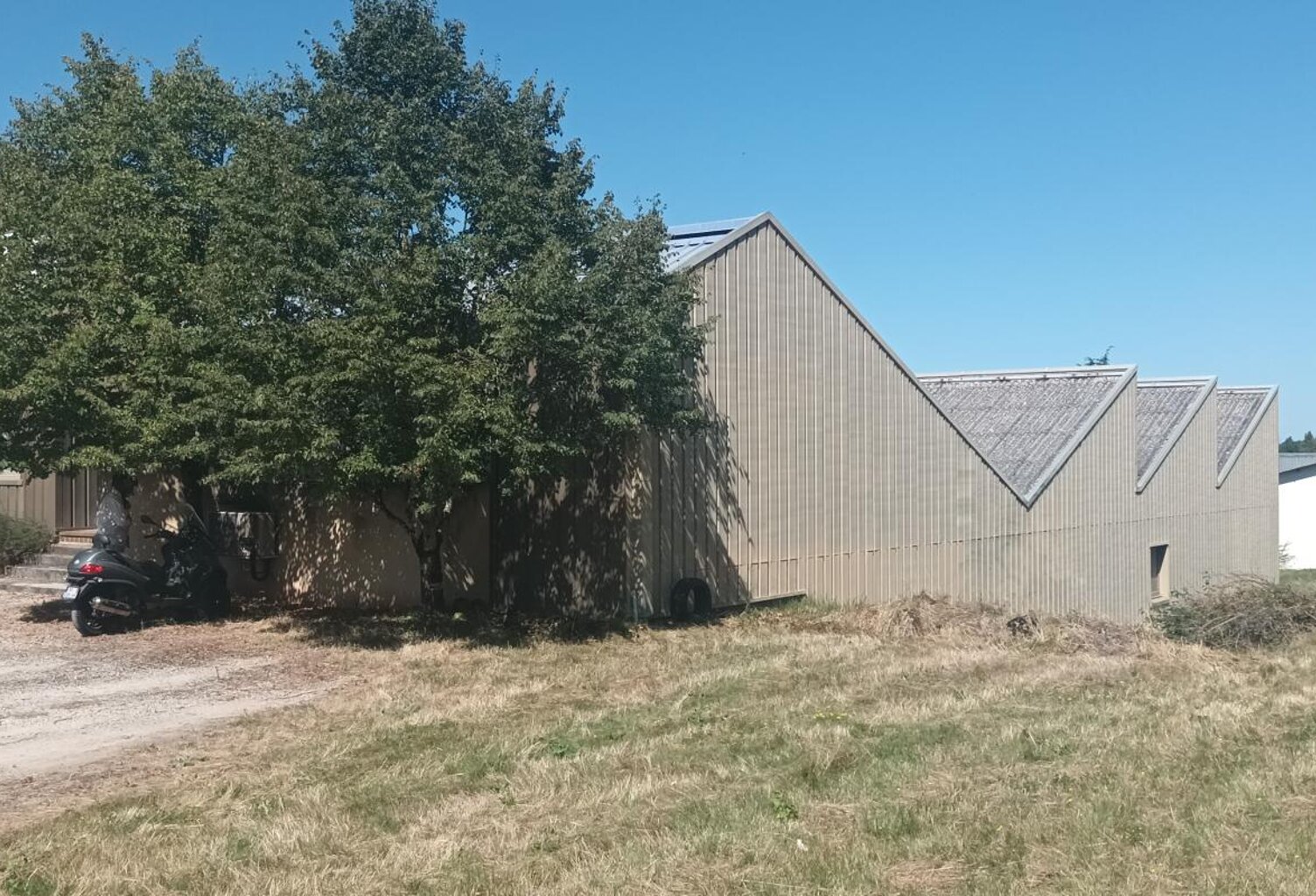 Dépôt de 547 m² modulables — photo 1
