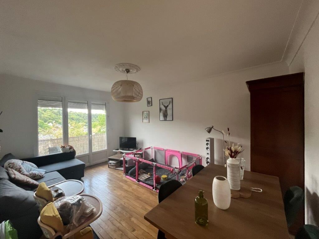 Appartement  T3 à louer Monastère (Le) 12000