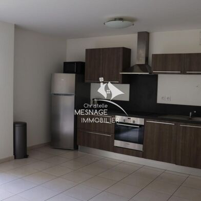 Appartement 3 pièces 240350 €