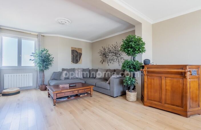 Appartement à vendre 5 pièces LES PAVILLONS SOUS BOIS (93) — photo 4