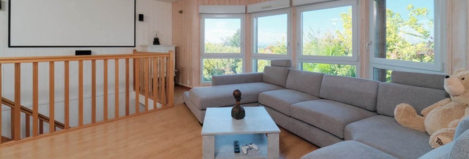 Maison 11 Pièces 216 m² à vendre à Saint-Jean-de-Thurigneux (01390)