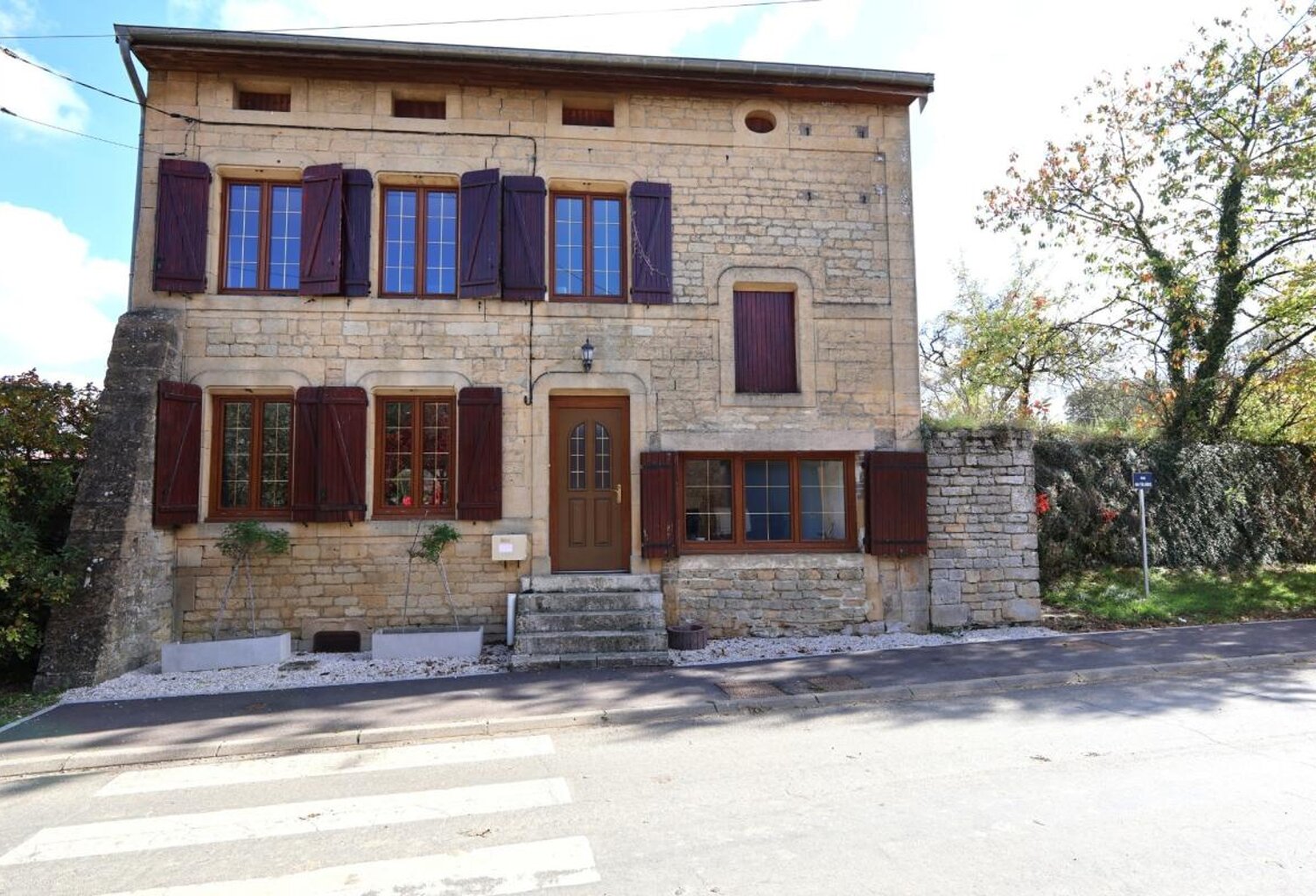 🏡 À VENDRE – MAISON DE CARACTÈRE 179 m² – 3 CHAMBRES + BUREAU – TERRAIN 1 051 m² – PROCHE BELGIQUE & LUXEMBOURG — photo 1