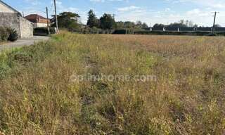 Terrain  1572 m² à vendre à Sauveterre-de-Béarn (64390)