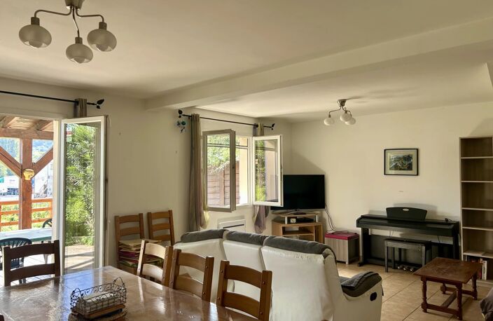 Maison meublée T4 92 m² les granges gontardes — photo 2