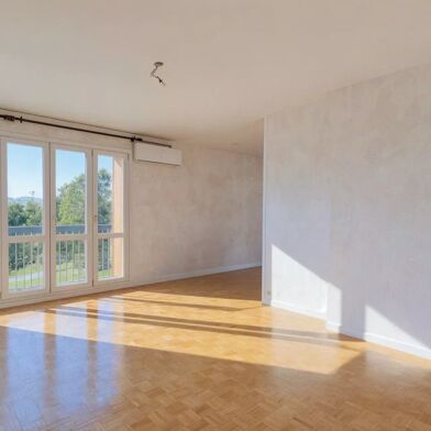 Appartement 5 pièces 239000 €