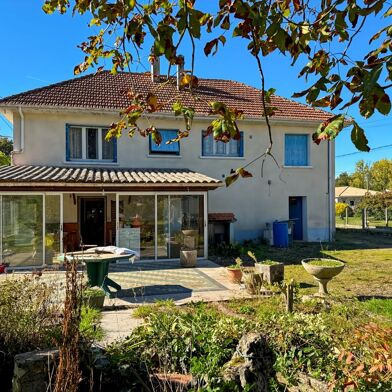 Maison 6 pièces 140400 €