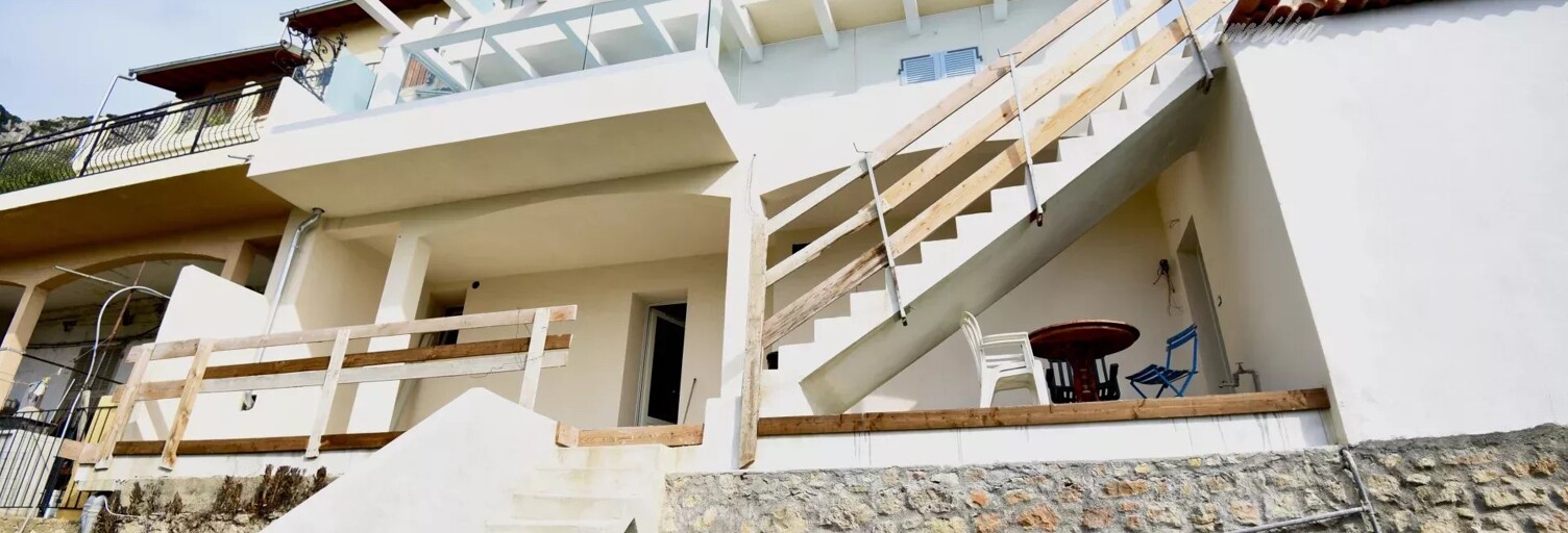 Maison 5 Pièces 110 m² à vendre à Roquebrune-Cap-Martin (06190)