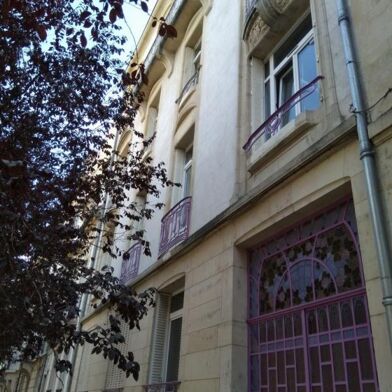 Appartement 4 pièces 1220 €