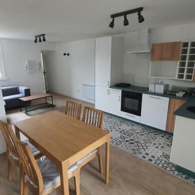 Appartement 4 pièces 1590 €