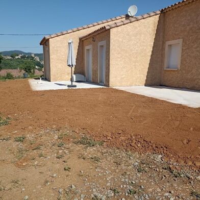 Maison 6 pièces 1100 €