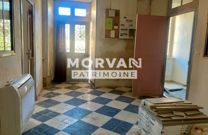 CENTRE BOURG - MAISON DE FAMILLE 153 m2 - COUR ET GARAGE 151000 € — photo 4