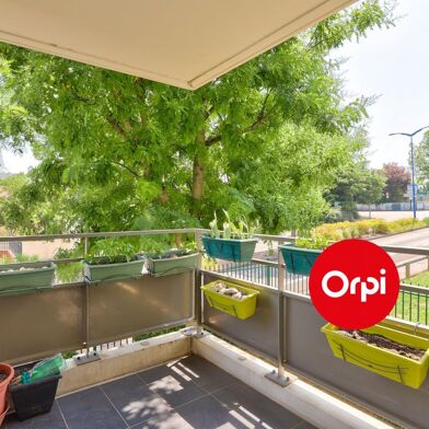 Appartement 3 pièces 235000 €