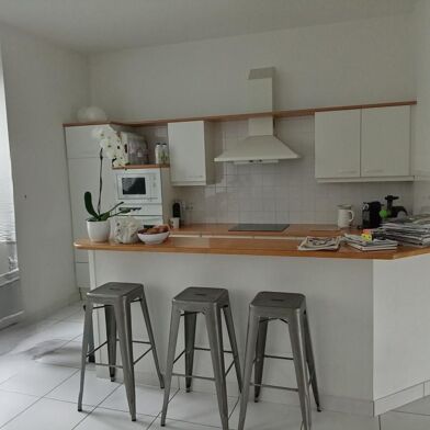 Appartement 4 pièces 337600 €