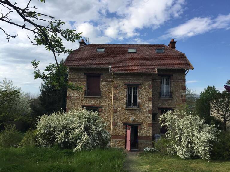 Maison À Vendre — photo 1