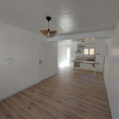 Maison 3 pièces 820 €