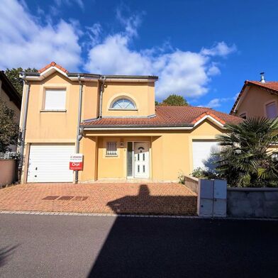 Maison 5 pièces 449000 €