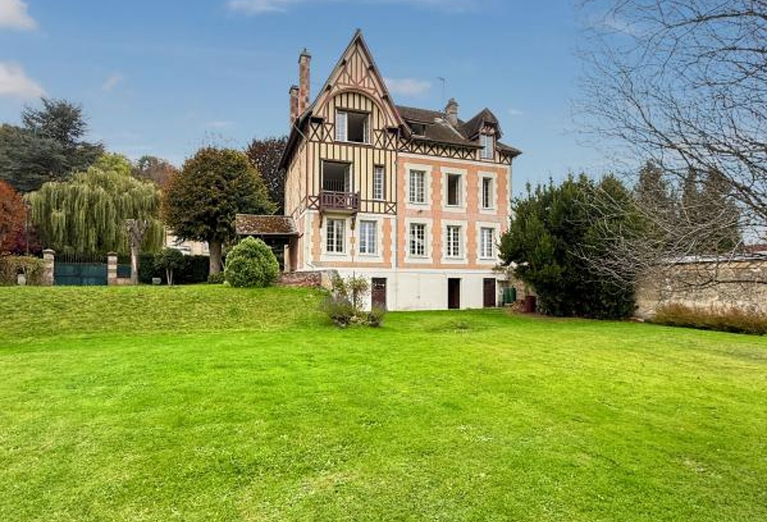 Maison À Vendre — photo 1