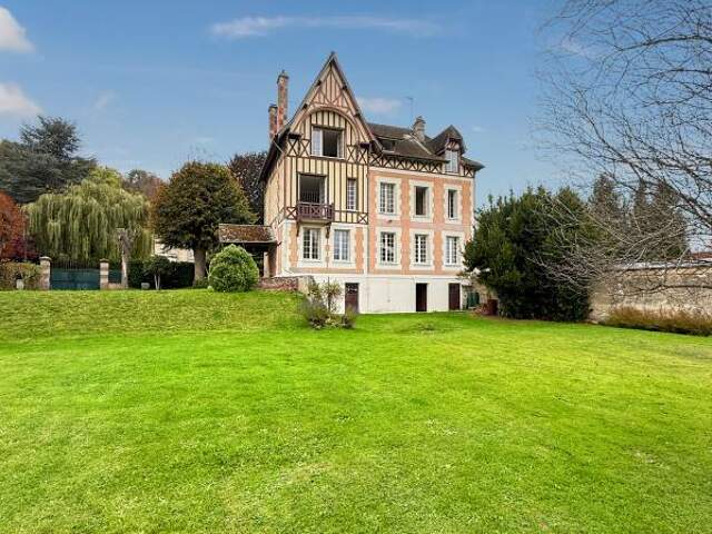 Maison À Vendre — photo du bien