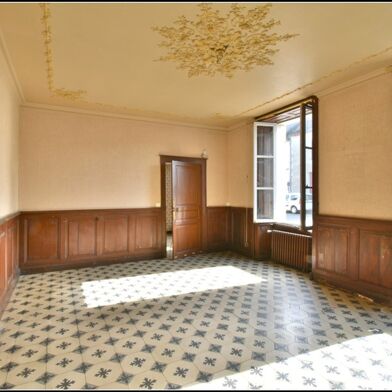 Maison 8 pièces 68000 €