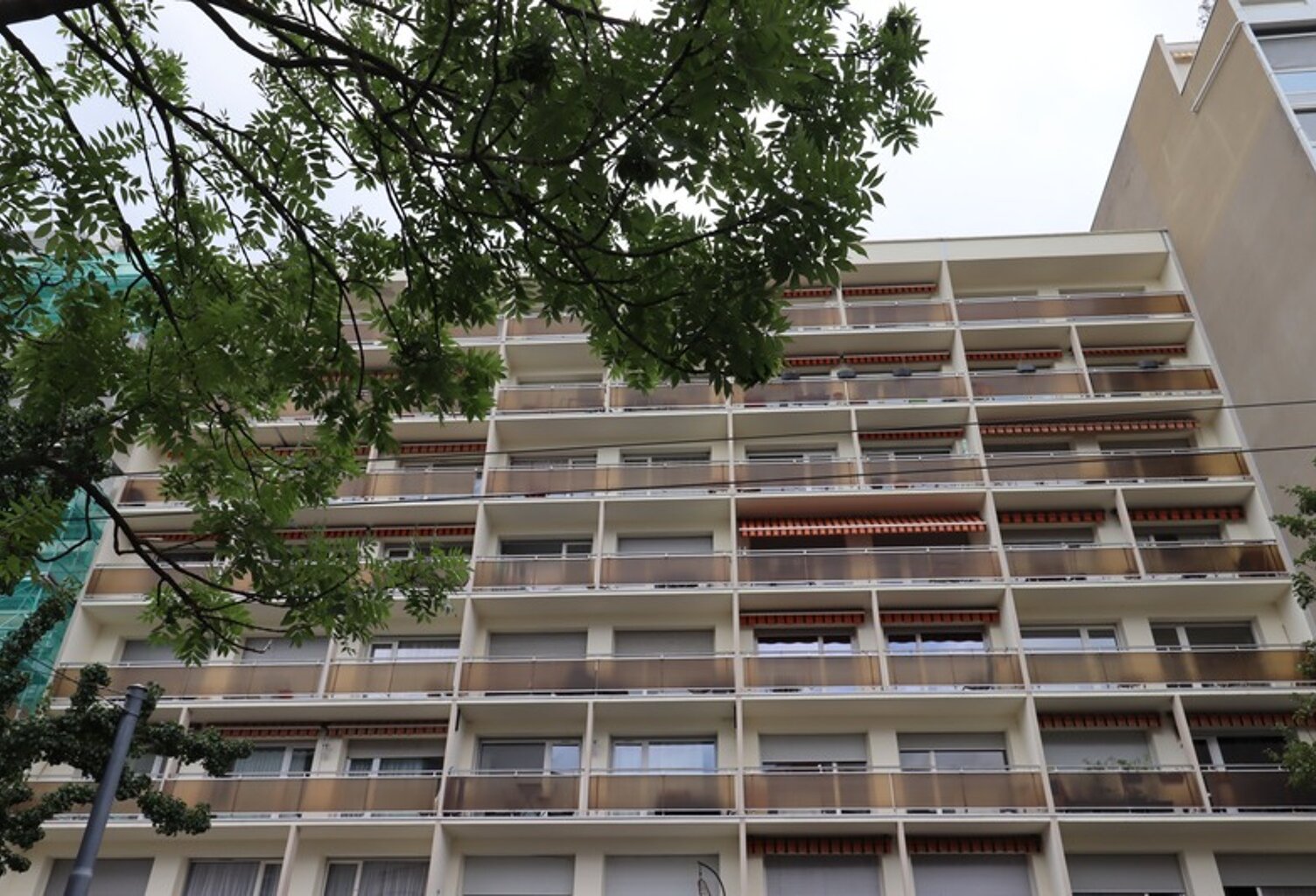 Idéal investisseur. Quartier de Bellevue appartement T3 traversant de 68 M2 avec garage — photo 1