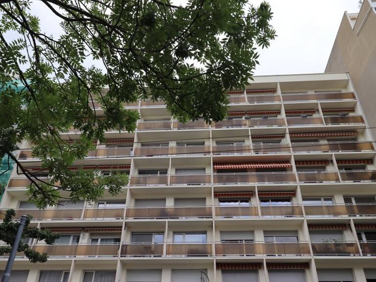 Idéal investisseur. Quartier de Bellevue appartement T3 traversant de 68 M2 avec garage — photo 1
