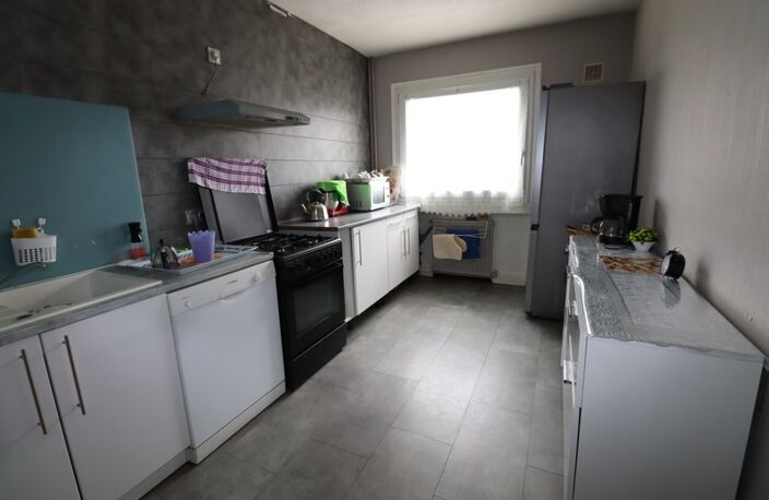 Idéal investisseur. Quartier de Bellevue appartement T3 traversant de 68 M2 avec garage — photo 3