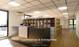 Bureau 1 Pièce 134 m² à louer à Aix-en-Provence (13290)
