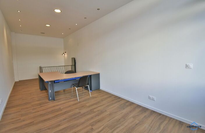 Local/bureau à louer ROMORANTIN LANTHENAY (41) — photo 2