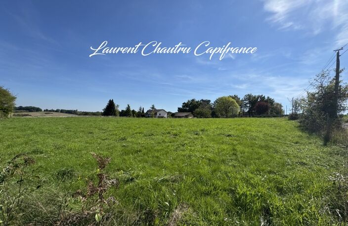 Terrain plat 2744m² - Vue dégagée - Environnement calme — photo 4