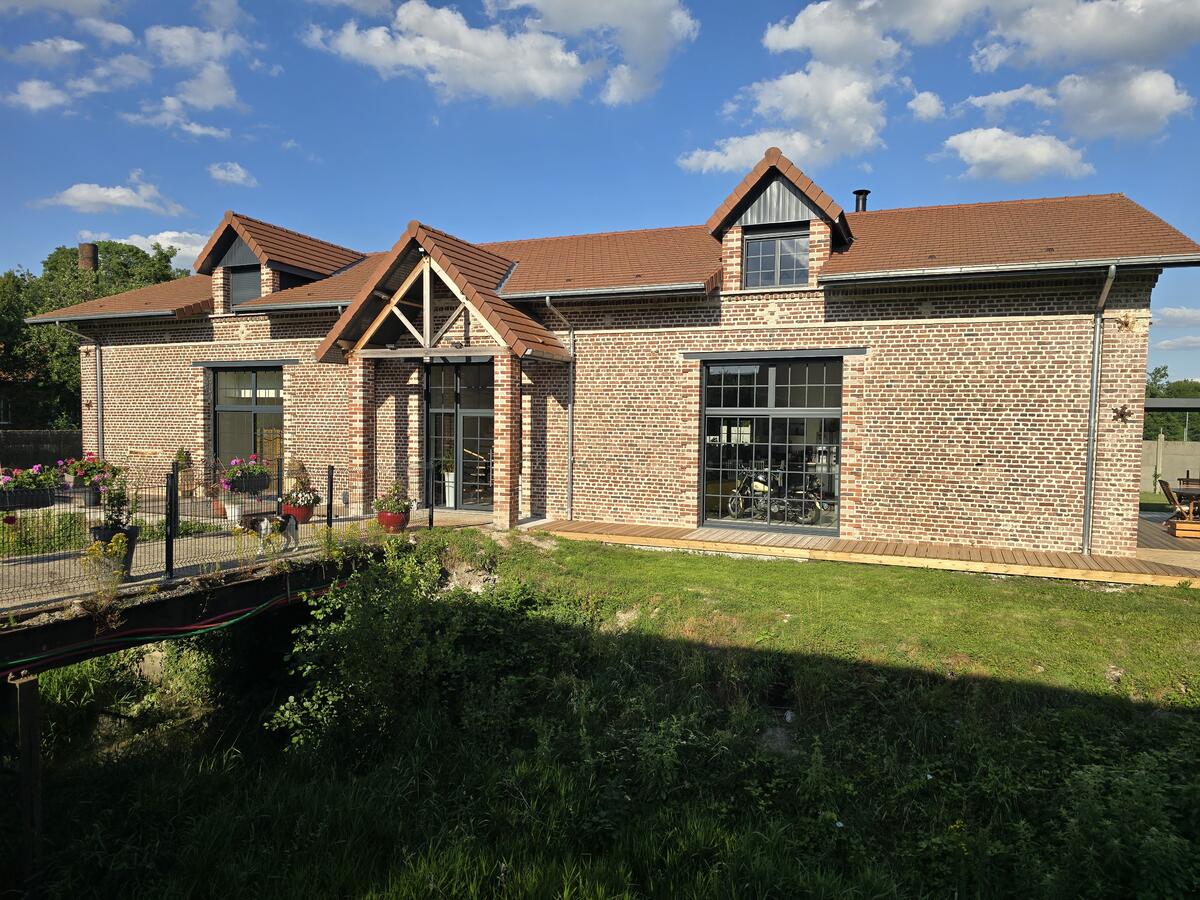 Villa / Maison  T9 à vendre Boubers-sur-Canche 62270