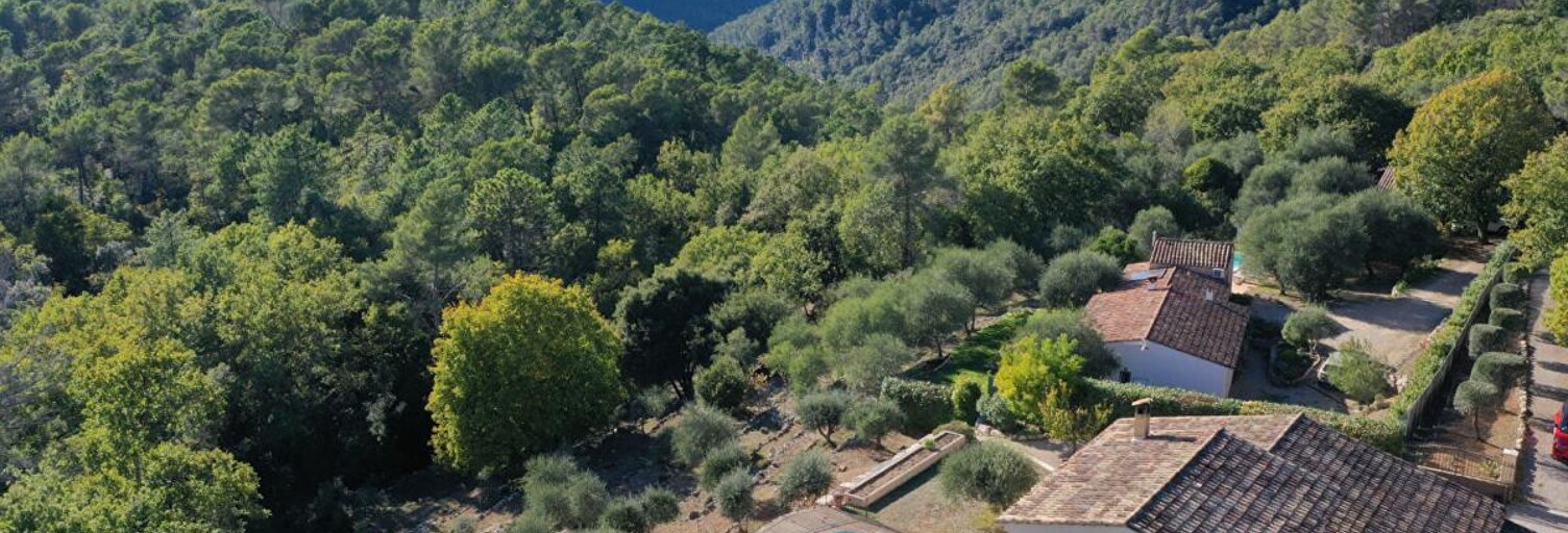 Maison 5 Pièces 161 m² à vendre à Saint-Cézaire-sur-Siagne (06530)