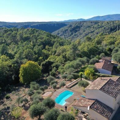 Maison 5 pièces 745000 €